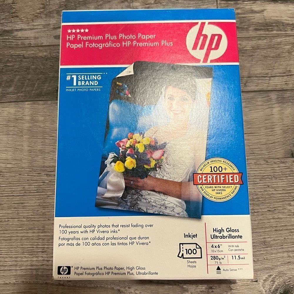 4 boxes of 100 sheet HP photo paper